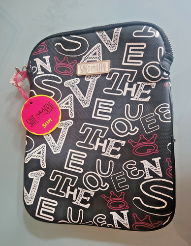 Save the queen pouch bag - pouch, with