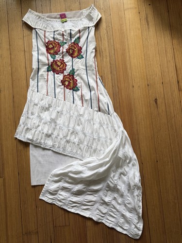Save the queen gorgeous frock - save,